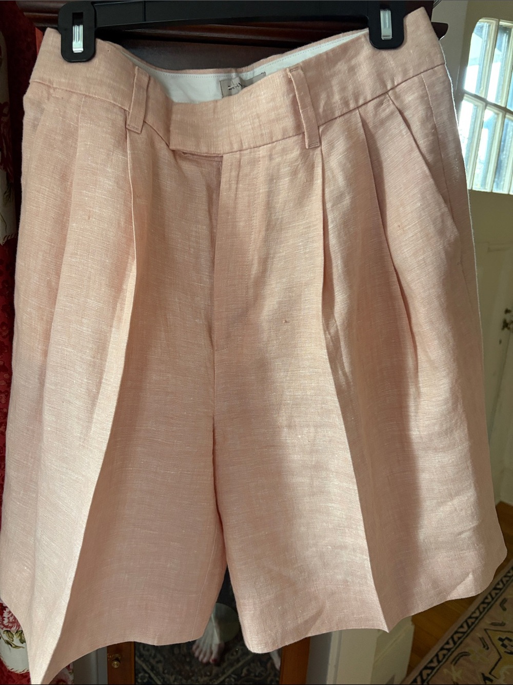 Banana Republic Pleated Linen-Blend Bermuda Shorts in Soft Pink